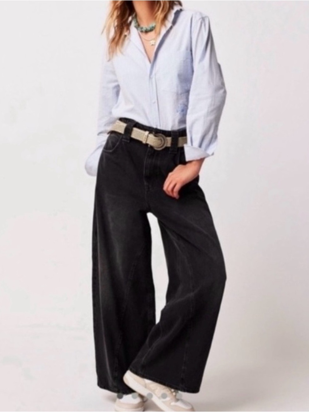 NWOT We The Free Chill Vibes
Wide Leg Jeans